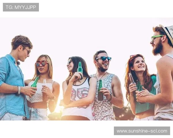 西班牙足球明星与朋友们共享美味烤肉的欢乐时光图片展示