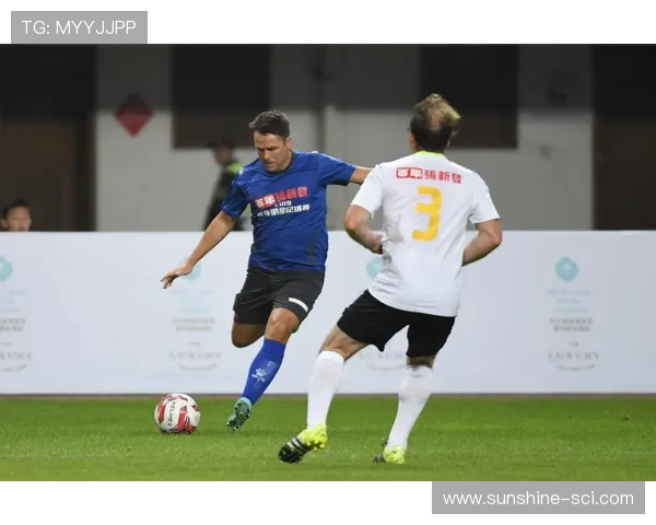 足球明星贝斯卡的传奇旅程与辉煌成就揭秘