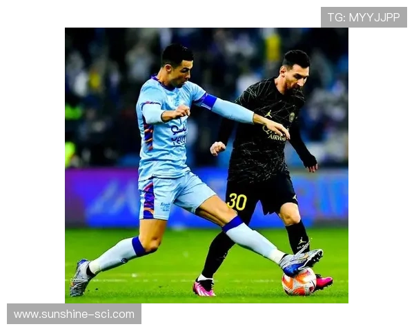 足球巨星与电影明星同台竞技精彩瞬间回顾与幕后故事分享