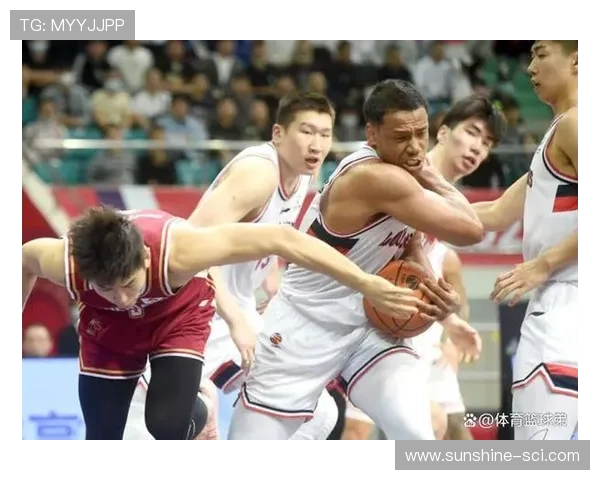 重庆篮球队中路突破革新探索新战术助力球队崛起之路